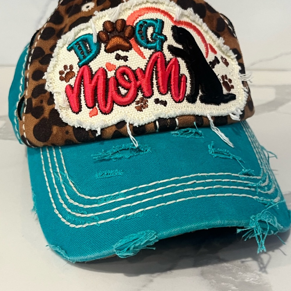 🐾 Dog Mom Hat – Vintage Inspired, Distressed Perfection!  100% Cotton🐾